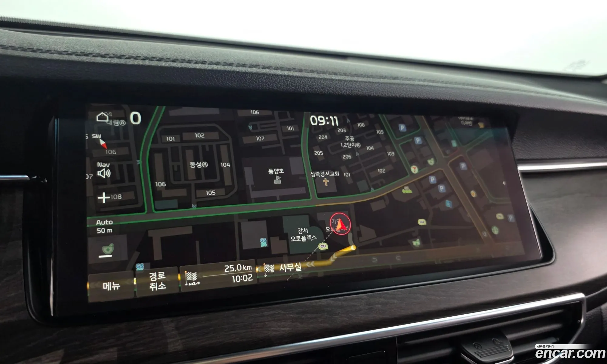 Kia K7 Premier 2019 — 24