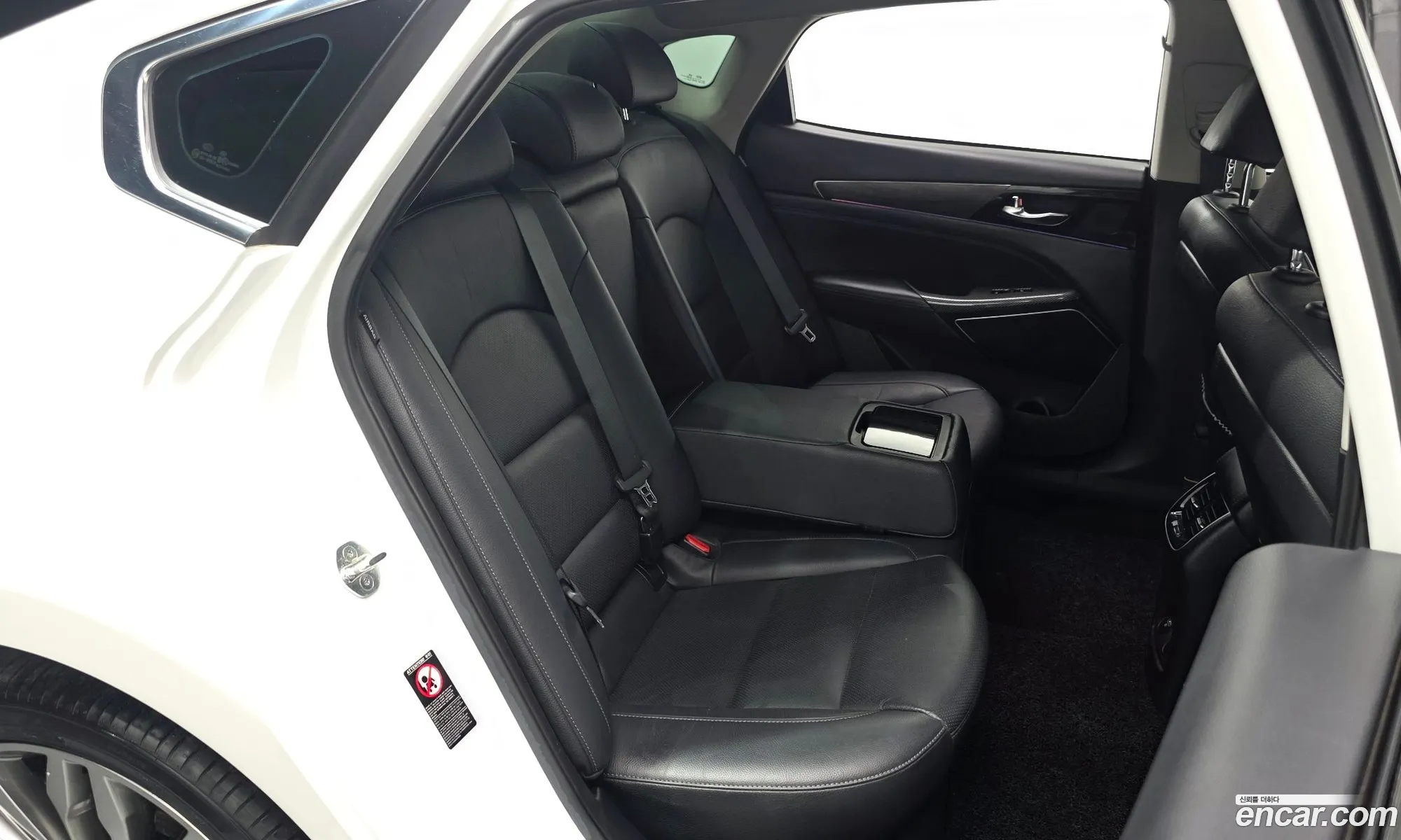 Kia K7 Premier 2019 — 31
