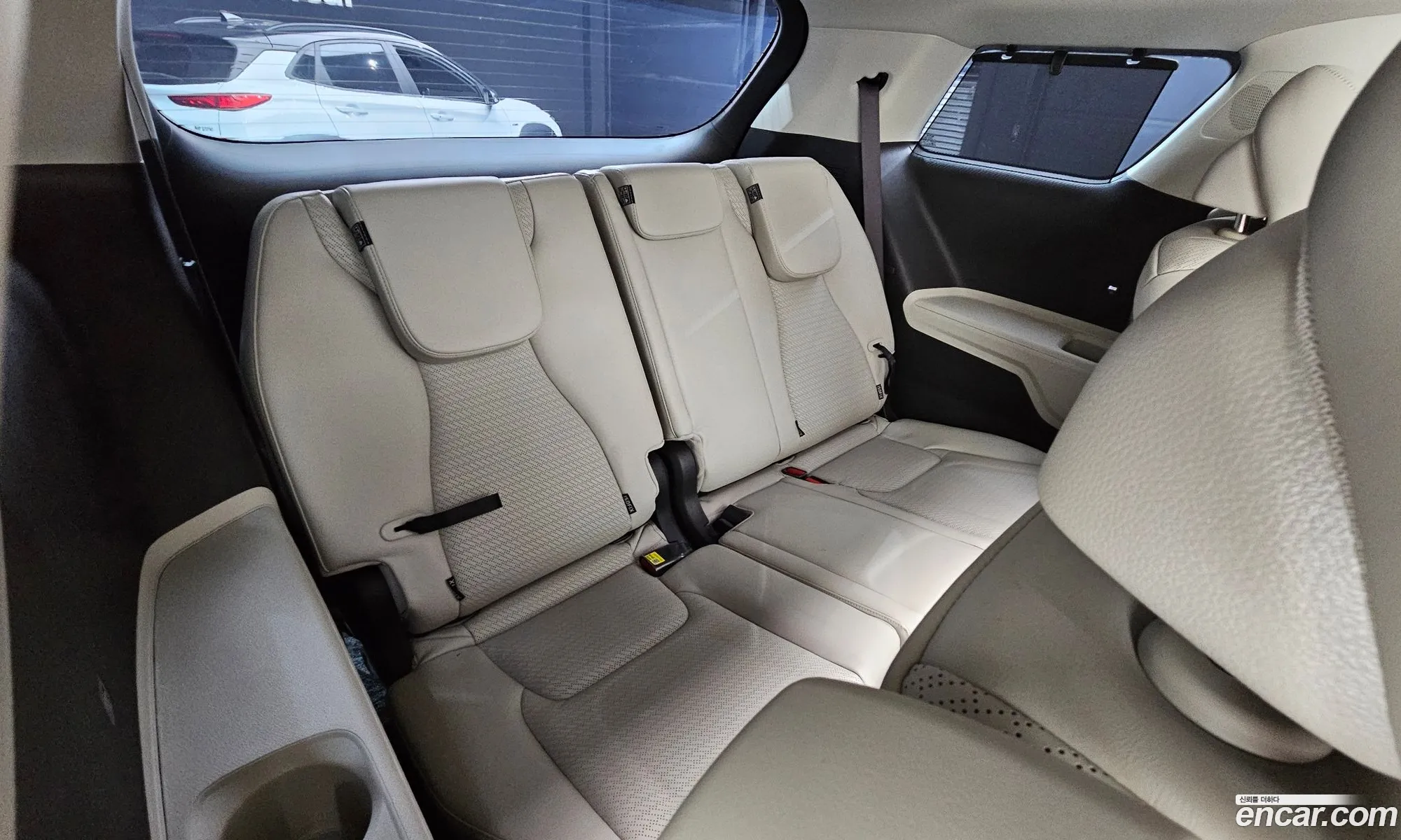 Kia Carnival 2023 KNANE81BBPS363355 — 14