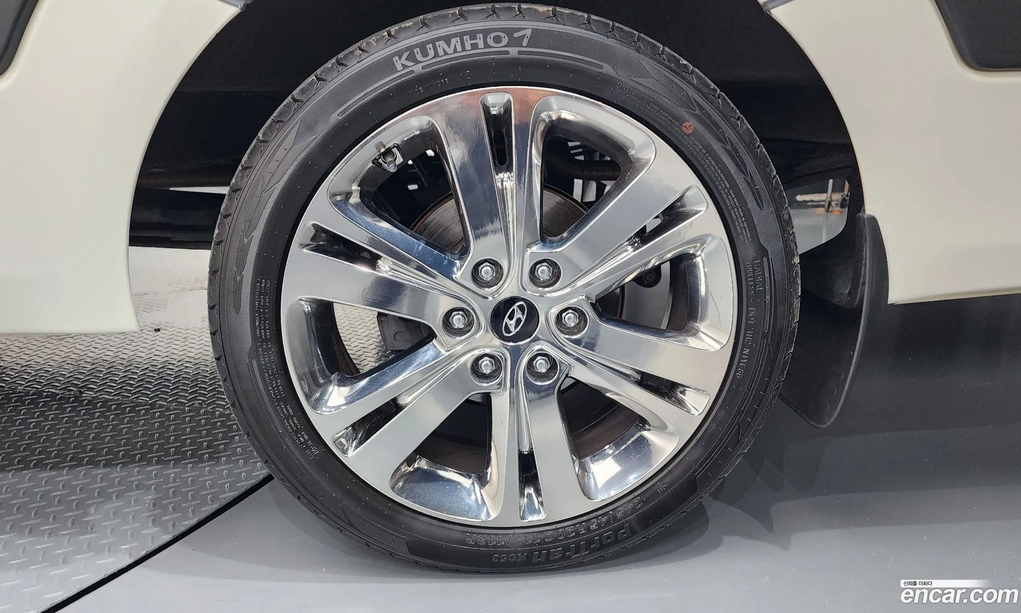 Hyundai Solati 2024 KMJUG17RPSC007933 — 23