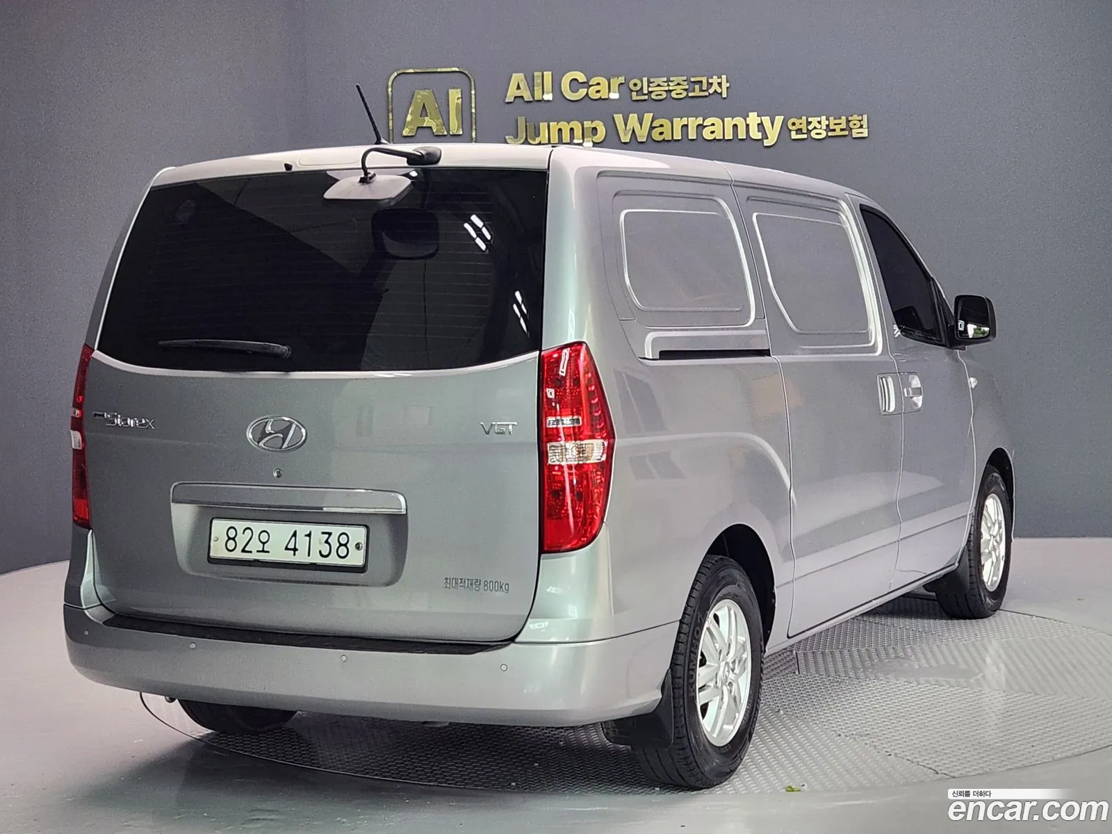 Hyundai Grand Starex 2019 — 17