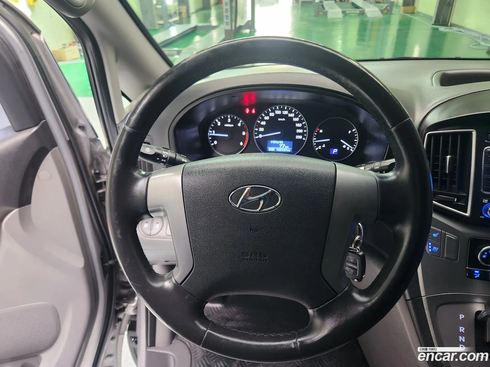 Hyundai Grand Starex 2019 — 18