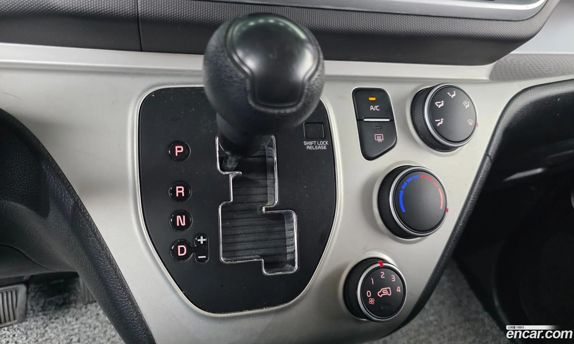 Kia Ray 2019 KNACF911BKT210923 — 16