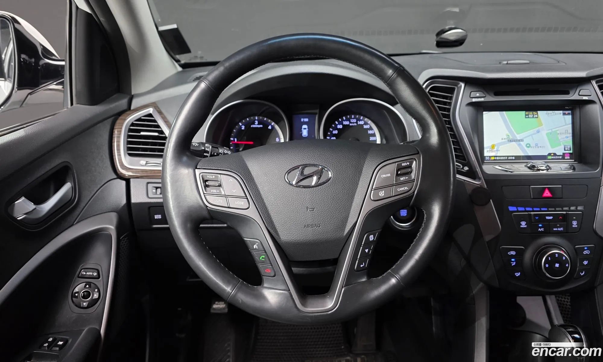 Hyundai Santa Fe DM 2012 — 4