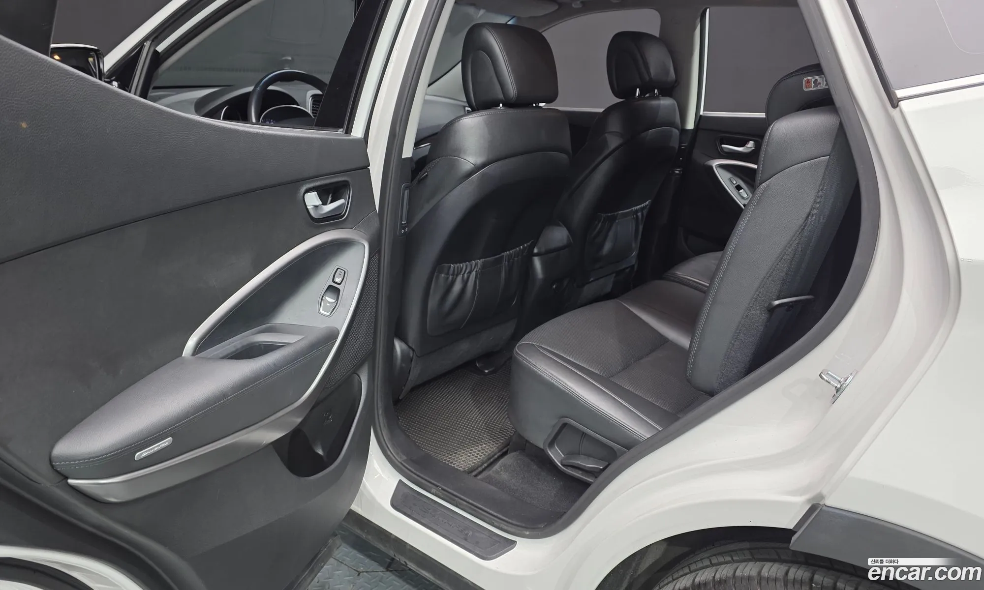 Hyundai Santa Fe DM 2012 — 28
