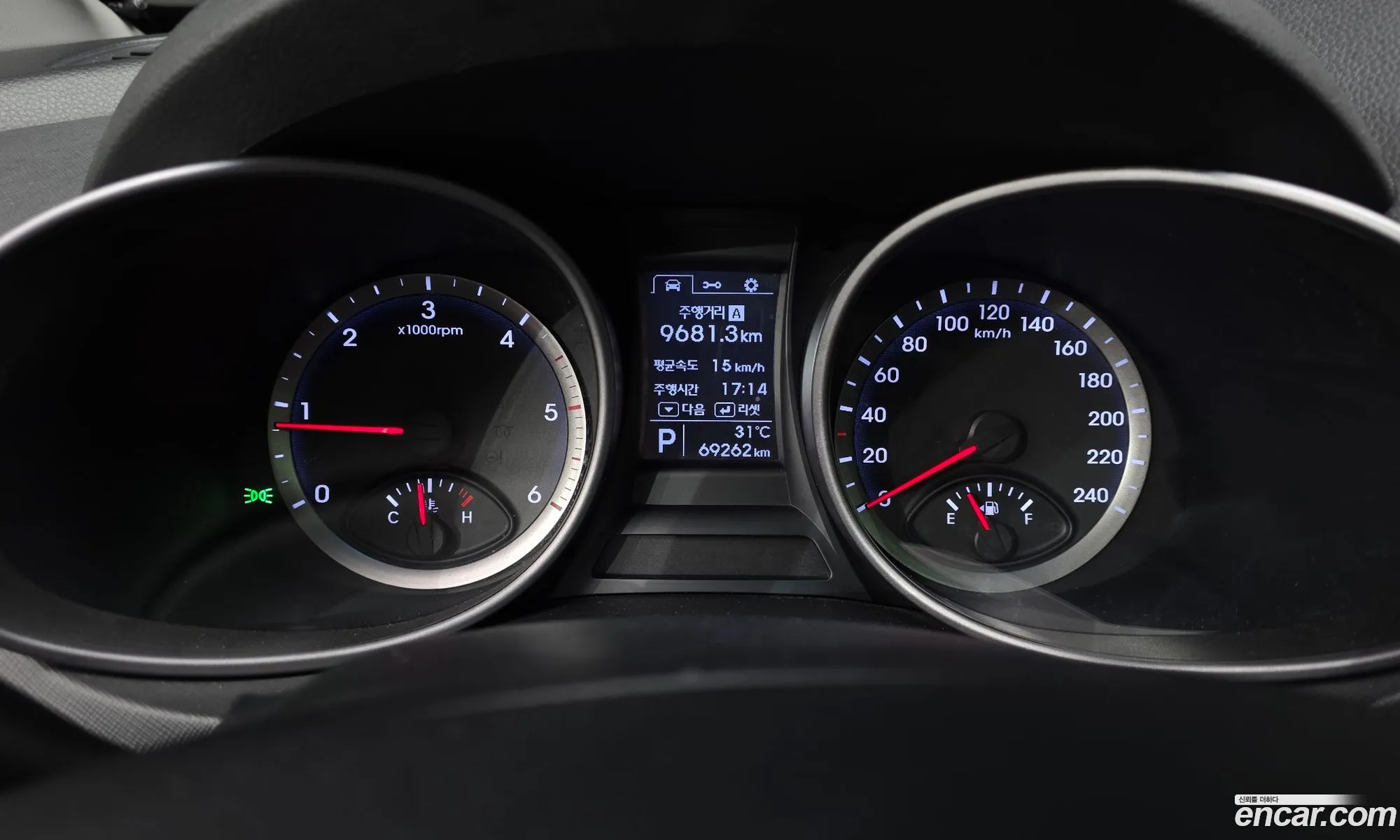 Hyundai Santa Fe DM 2012 — 24
