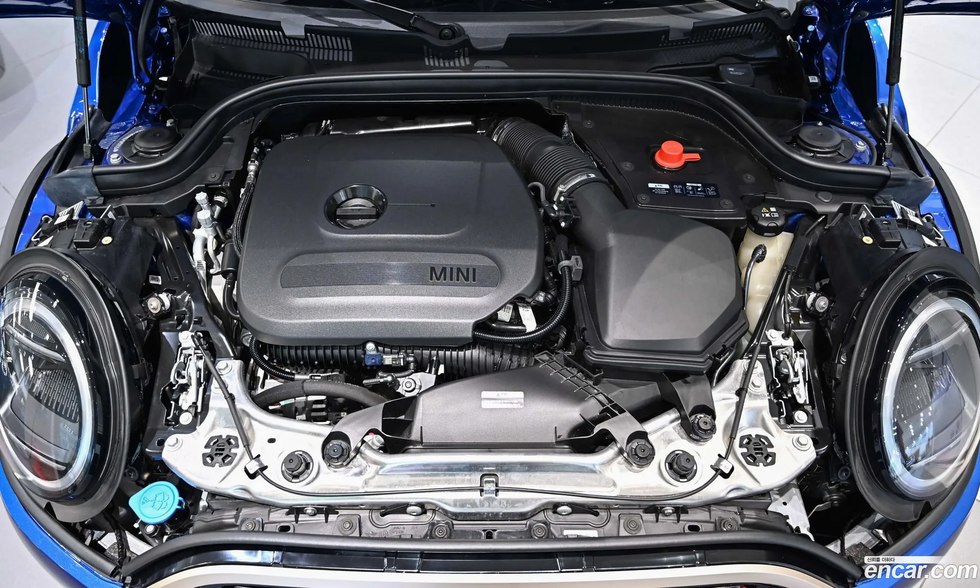 Mini Cooper S 2025 — 8