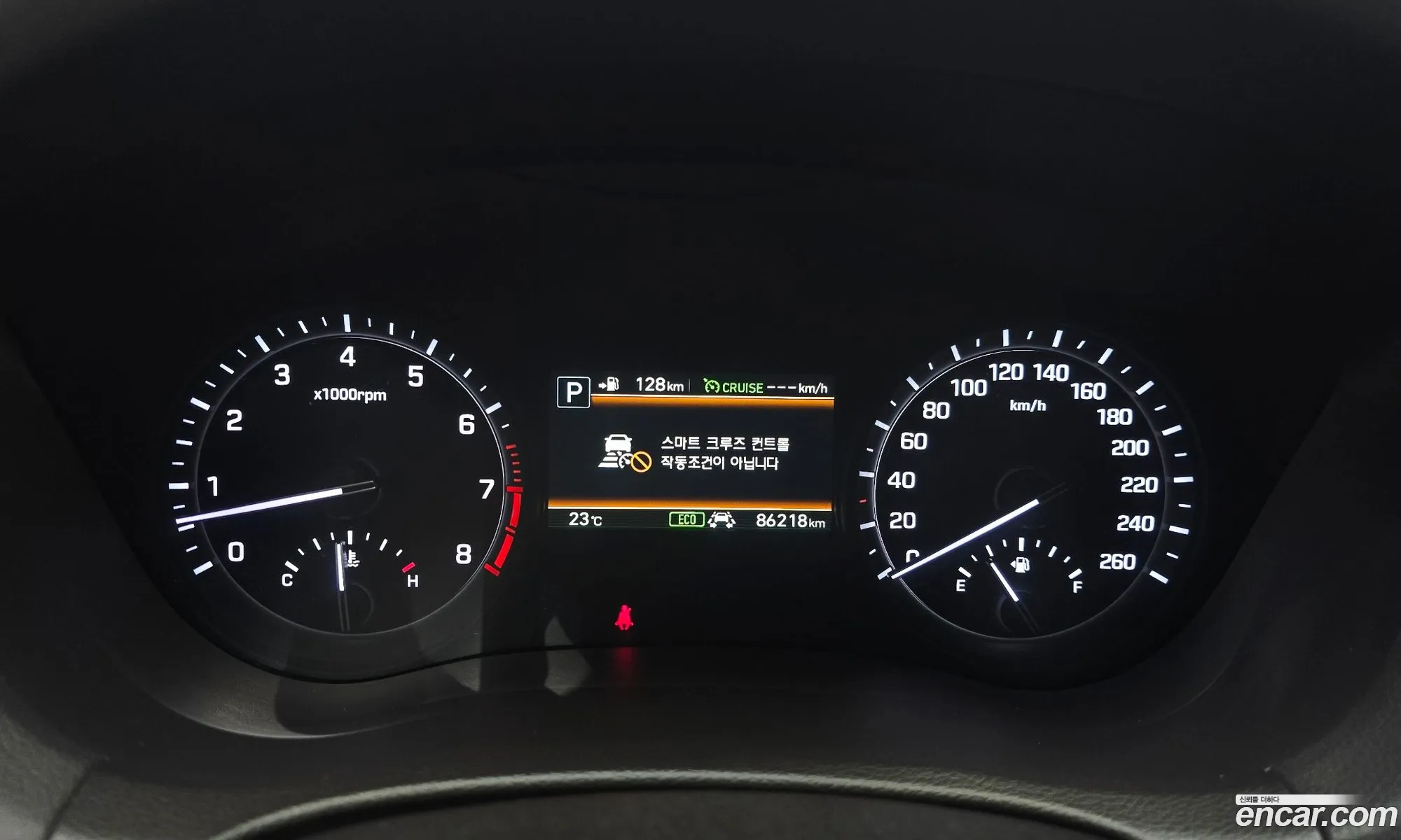 Genesis G80 2016 KMHGL41DBHU194754 — 16