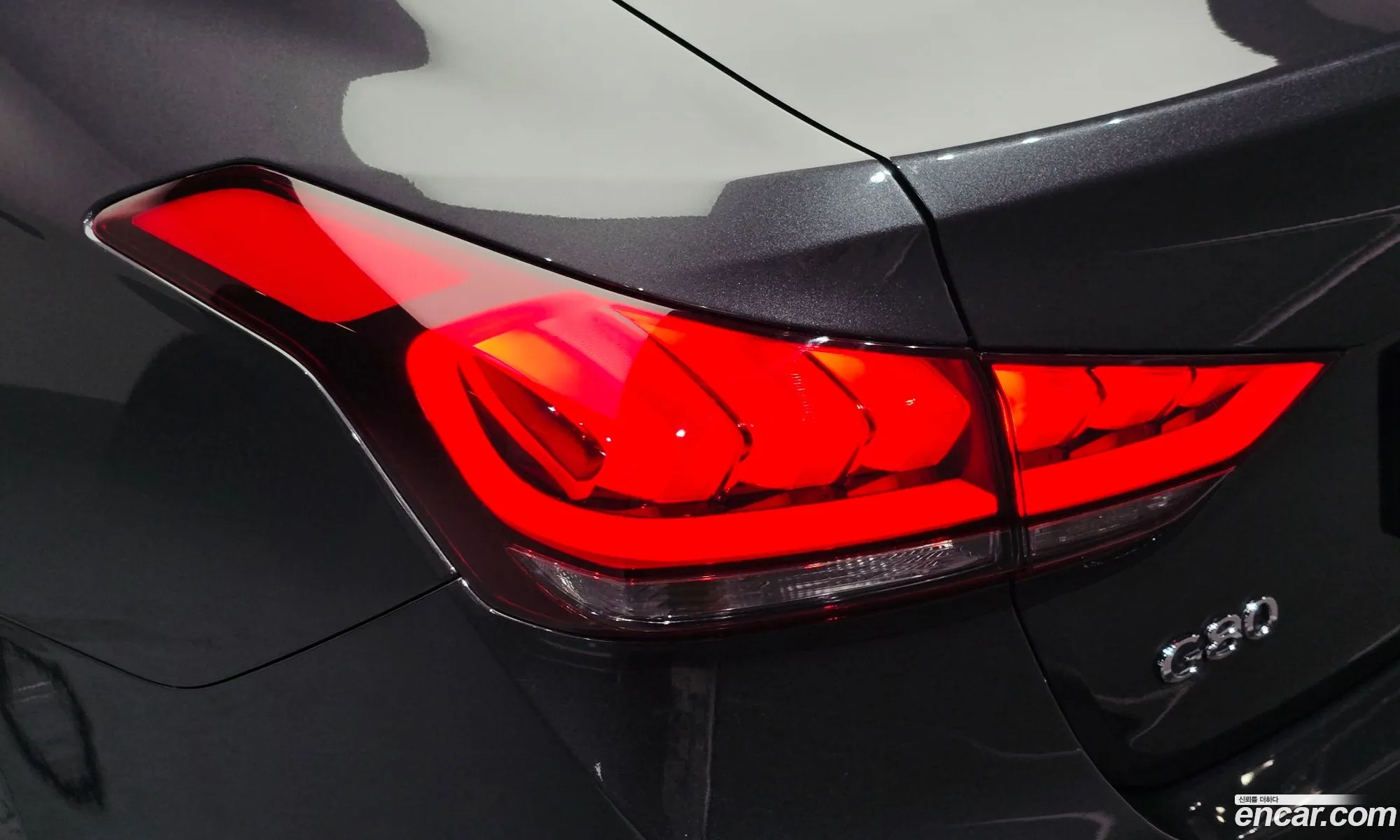 Genesis G80 2016 KMHGL41DBHU194754 — 5