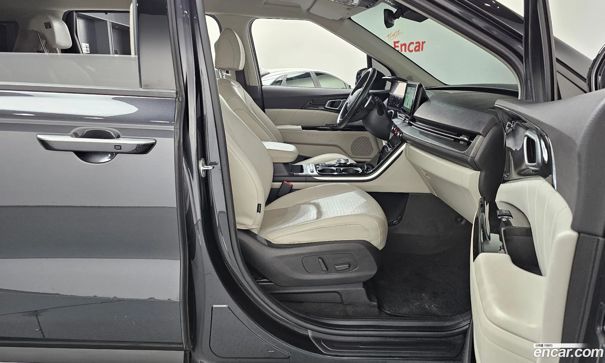 Kia Carnival 2021 KNANE81BBNS162557 — 13