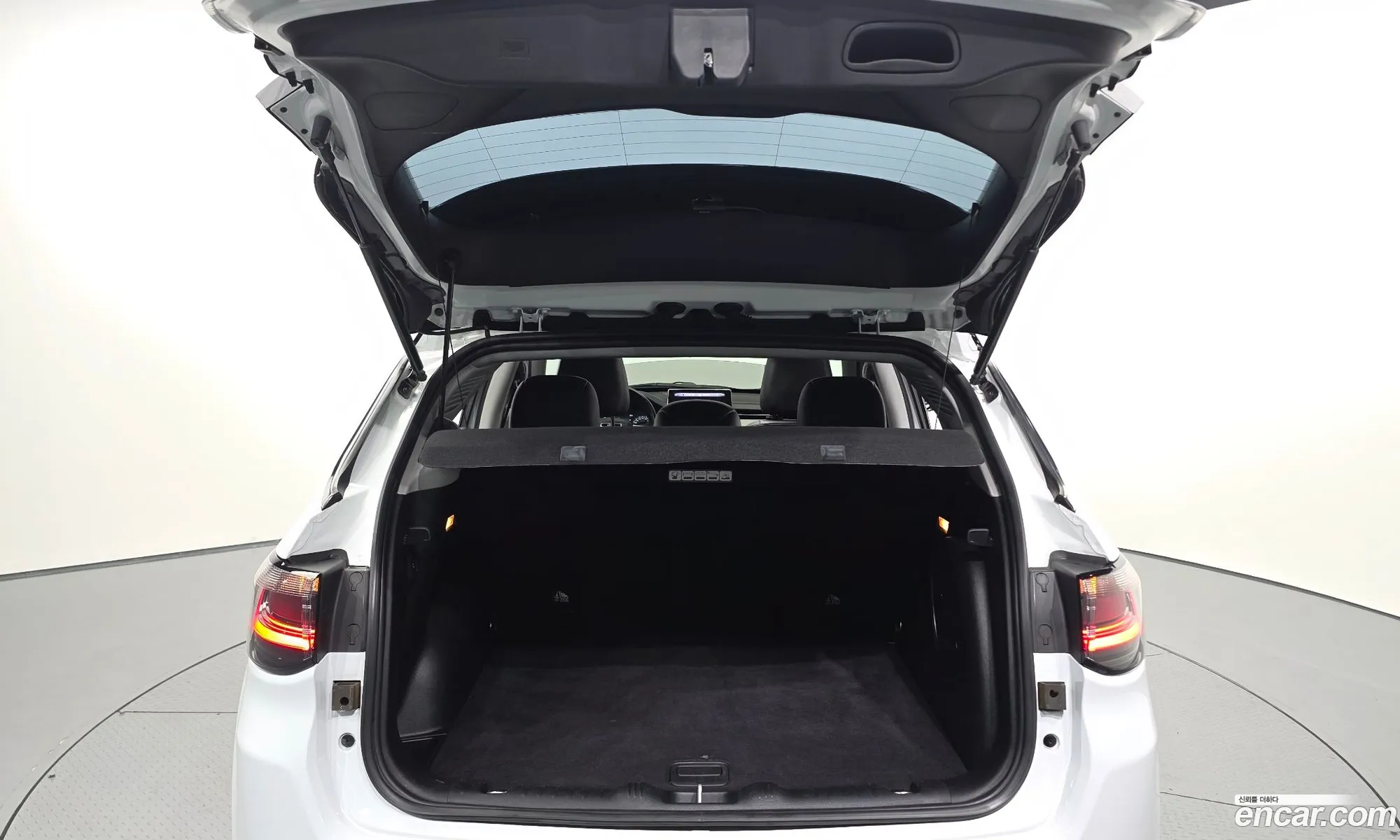 Jeep Compass 2022 3C4NJDCB1NT175620 — 24
