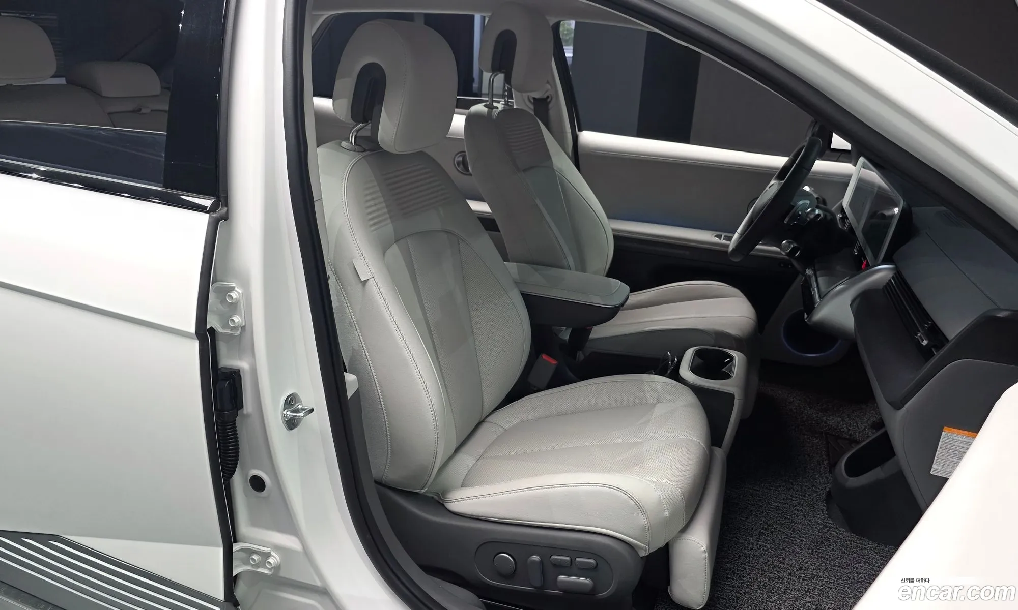 Hyundai Ioniq 5 2024 KMHKR81EFRU264476 — 30