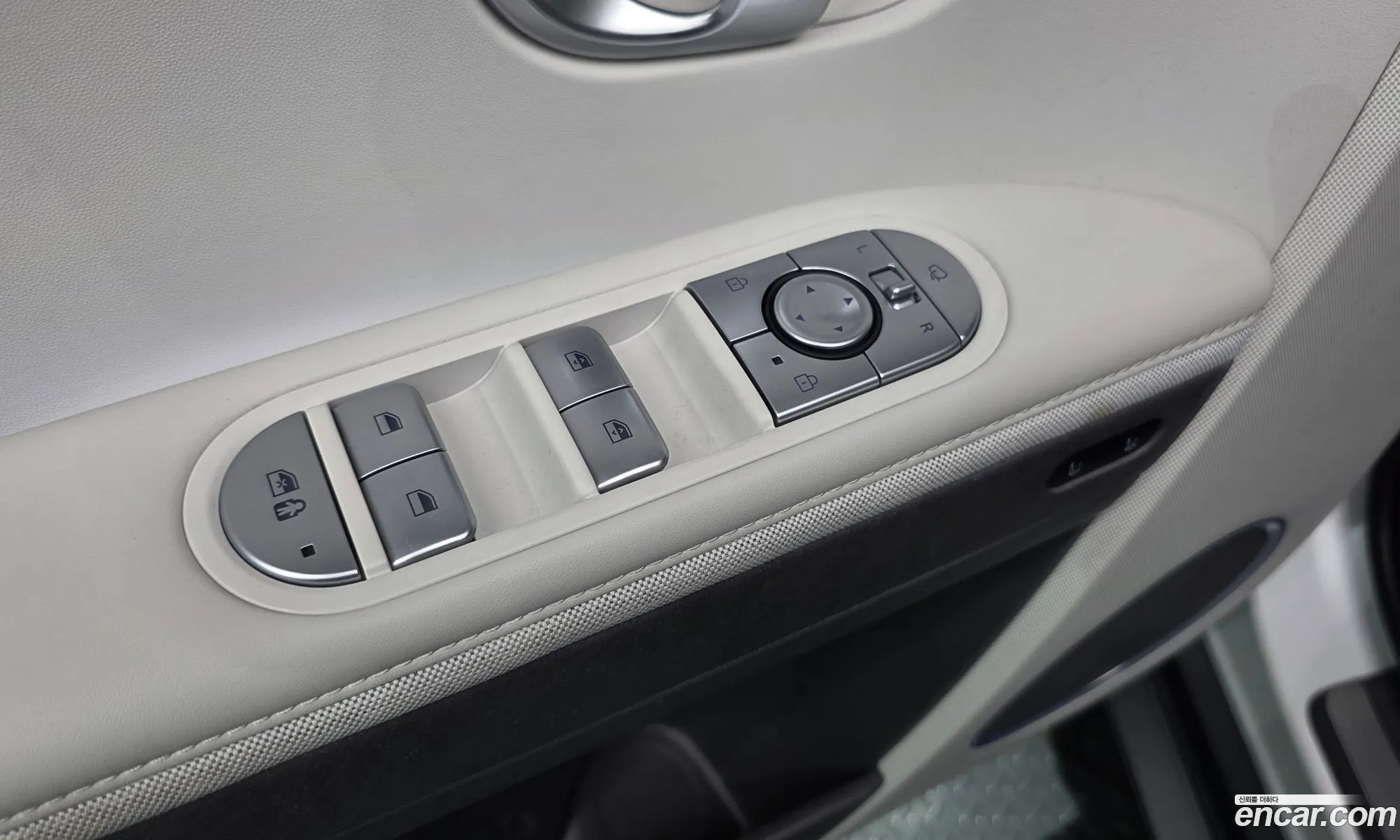 Hyundai Ioniq 5 2024 KMHKR81EFRU264476 — 31