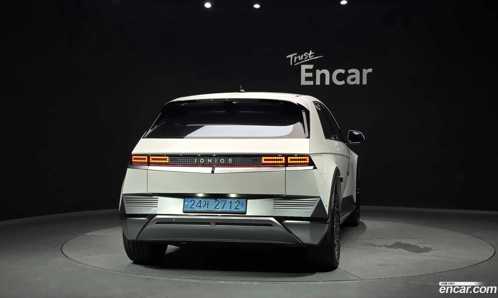 Hyundai Ioniq 5 2024 KMHKR81EFRU264476 — 18