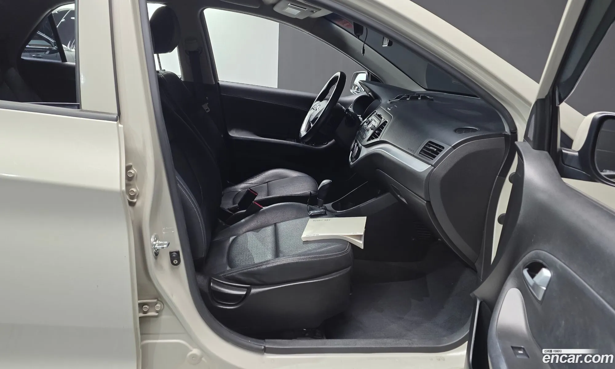 Kia Morning 2014 — 28