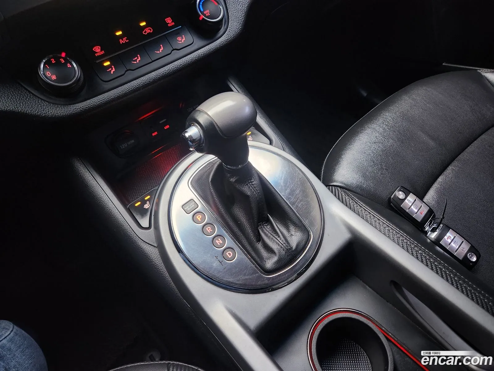 Kia Sportage R 2015 — 12