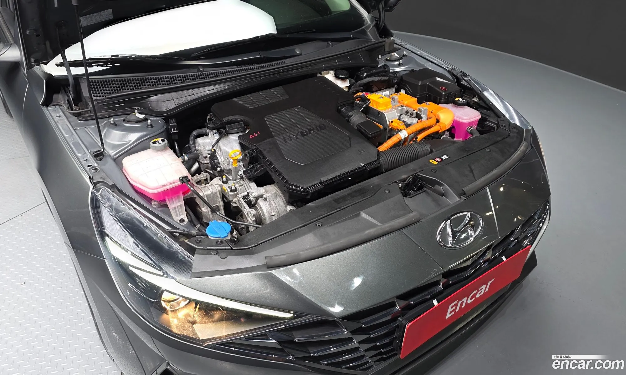 Hyundai Elantra Hybrid 2022 — 14
