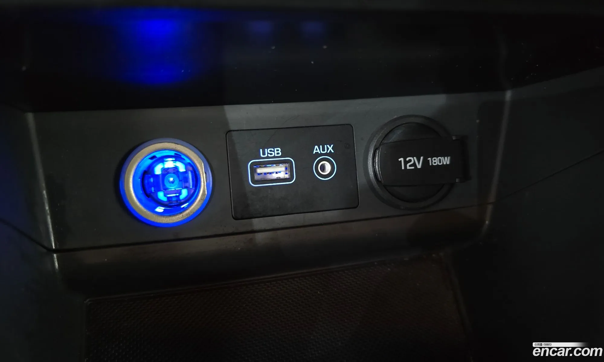 Hyundai LF Sonata Hybrid 2015 — 10