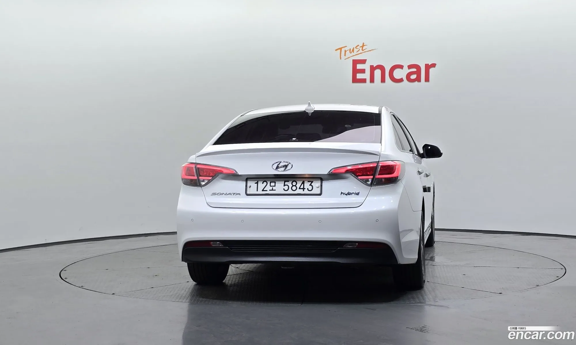 Hyundai LF Sonata Hybrid 2015 — 20