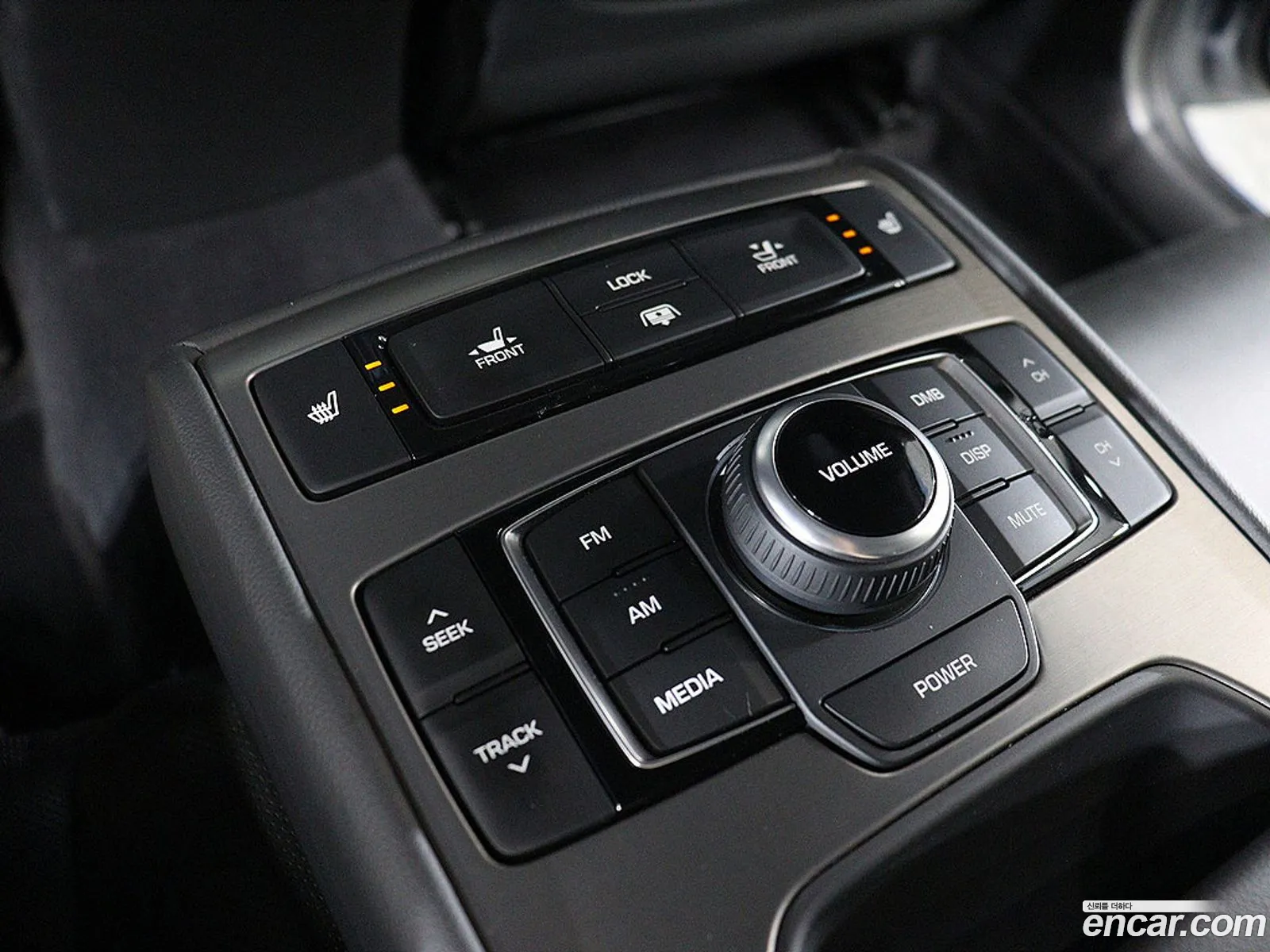 Hyundai Genesis DH 2015 — 14
