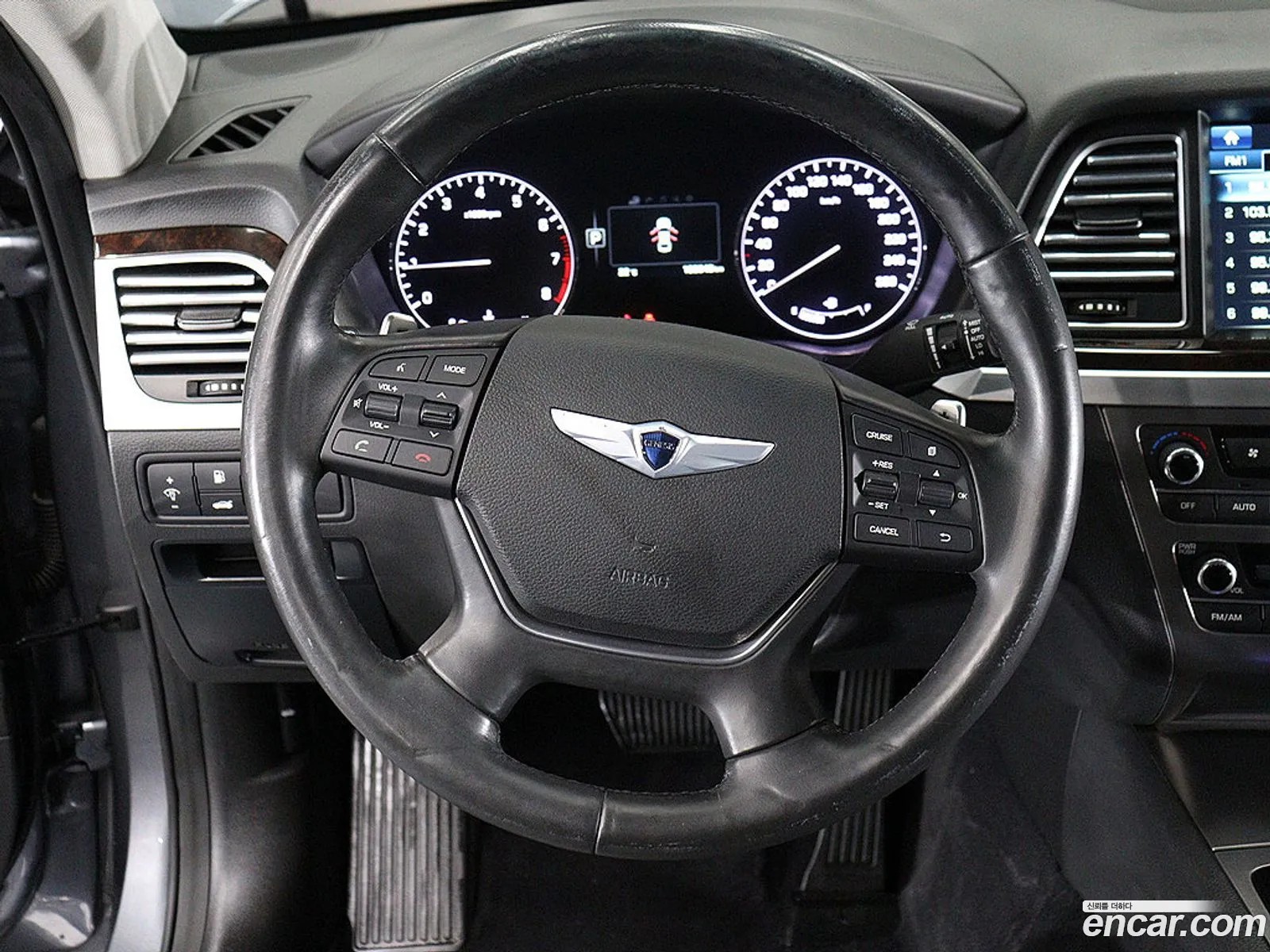 Hyundai Genesis DH 2015 — 2