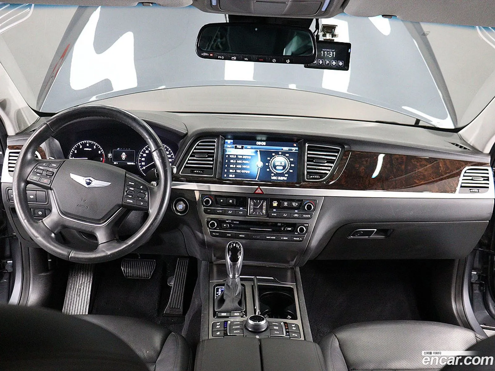Hyundai Genesis DH 2015 — 8