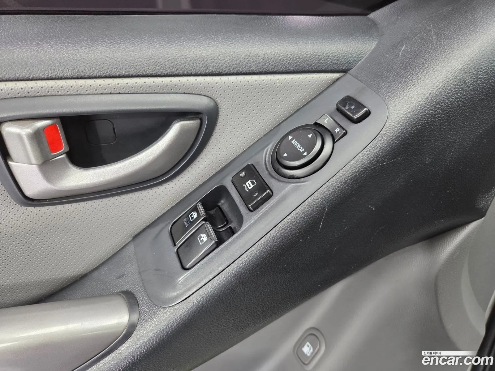 Hyundai Grand Starex 2014 — 2