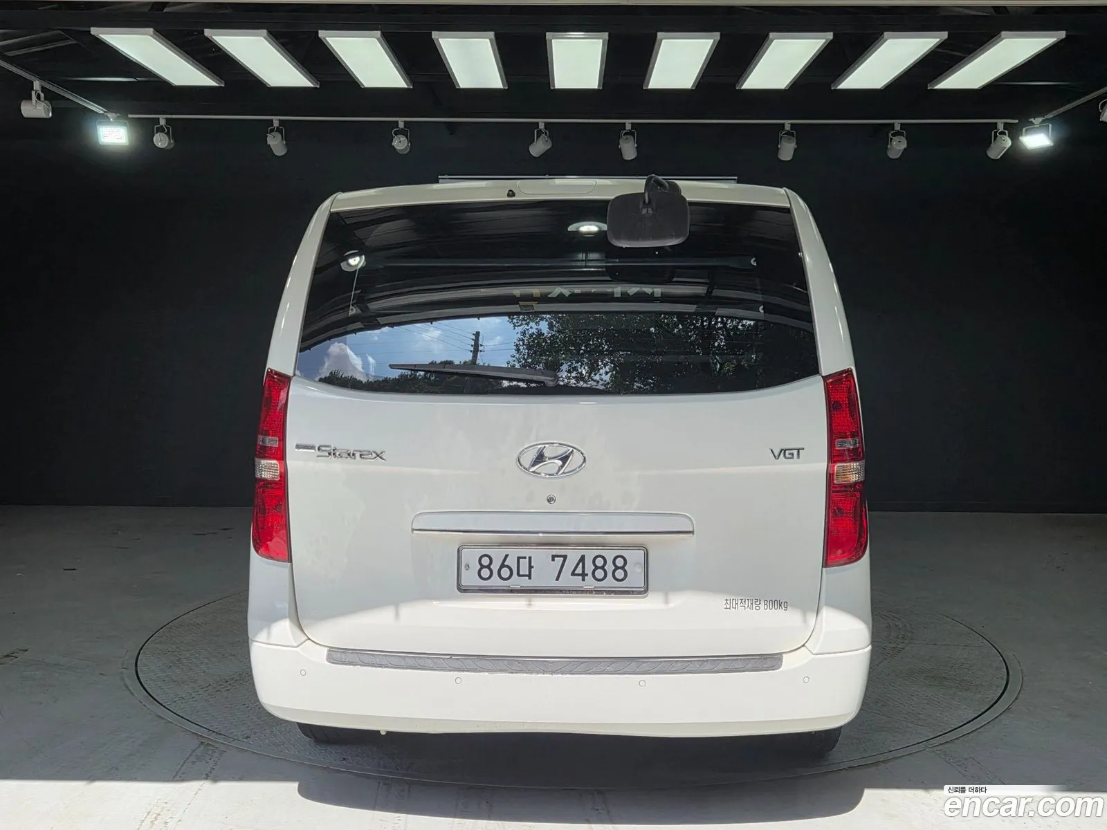 Hyundai Grand Starex 2014 — 14
