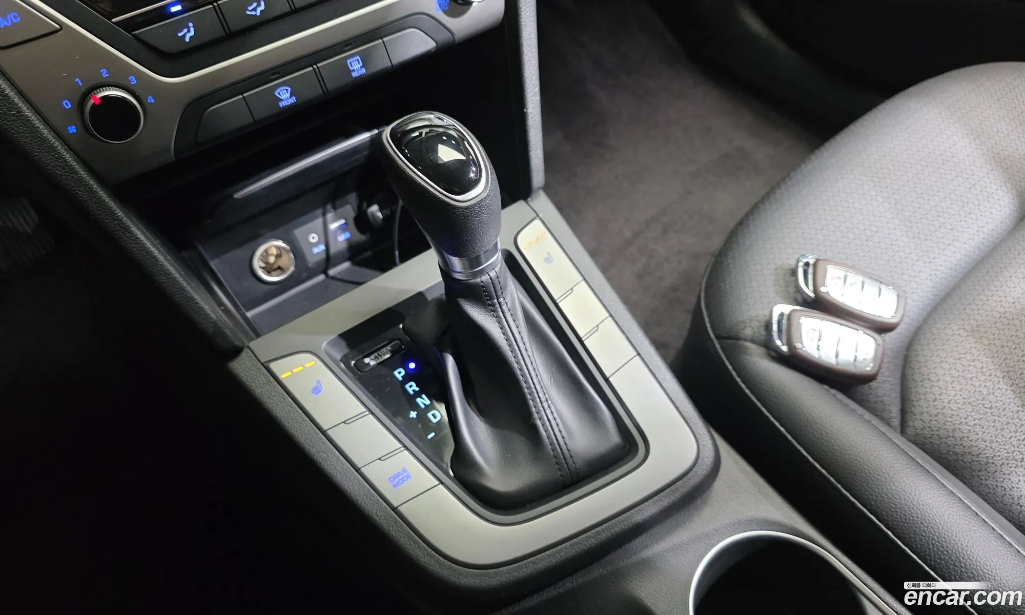 Hyundai Elantra AD 2018 — 13