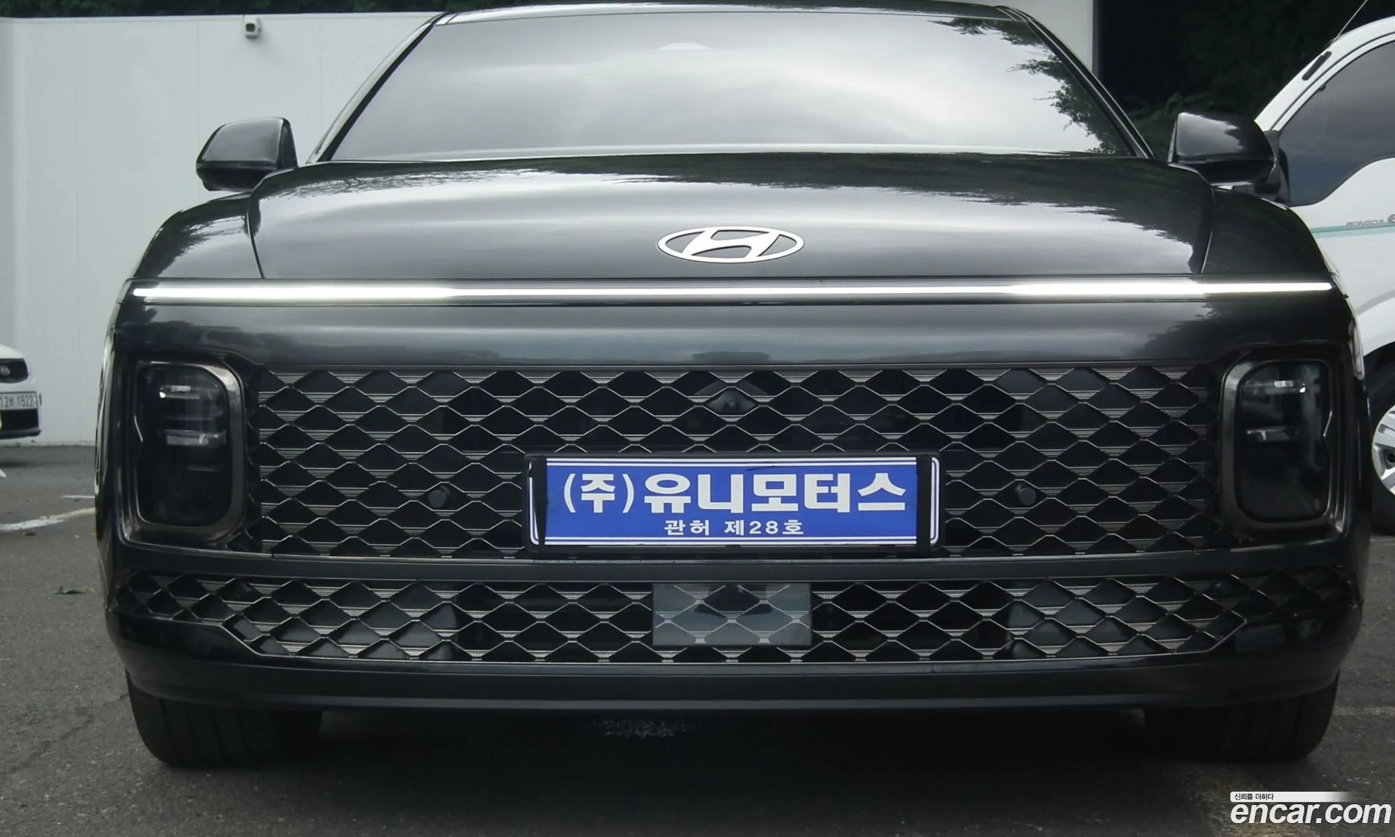 Hyundai Grandeur Hybrid 2024 — 8