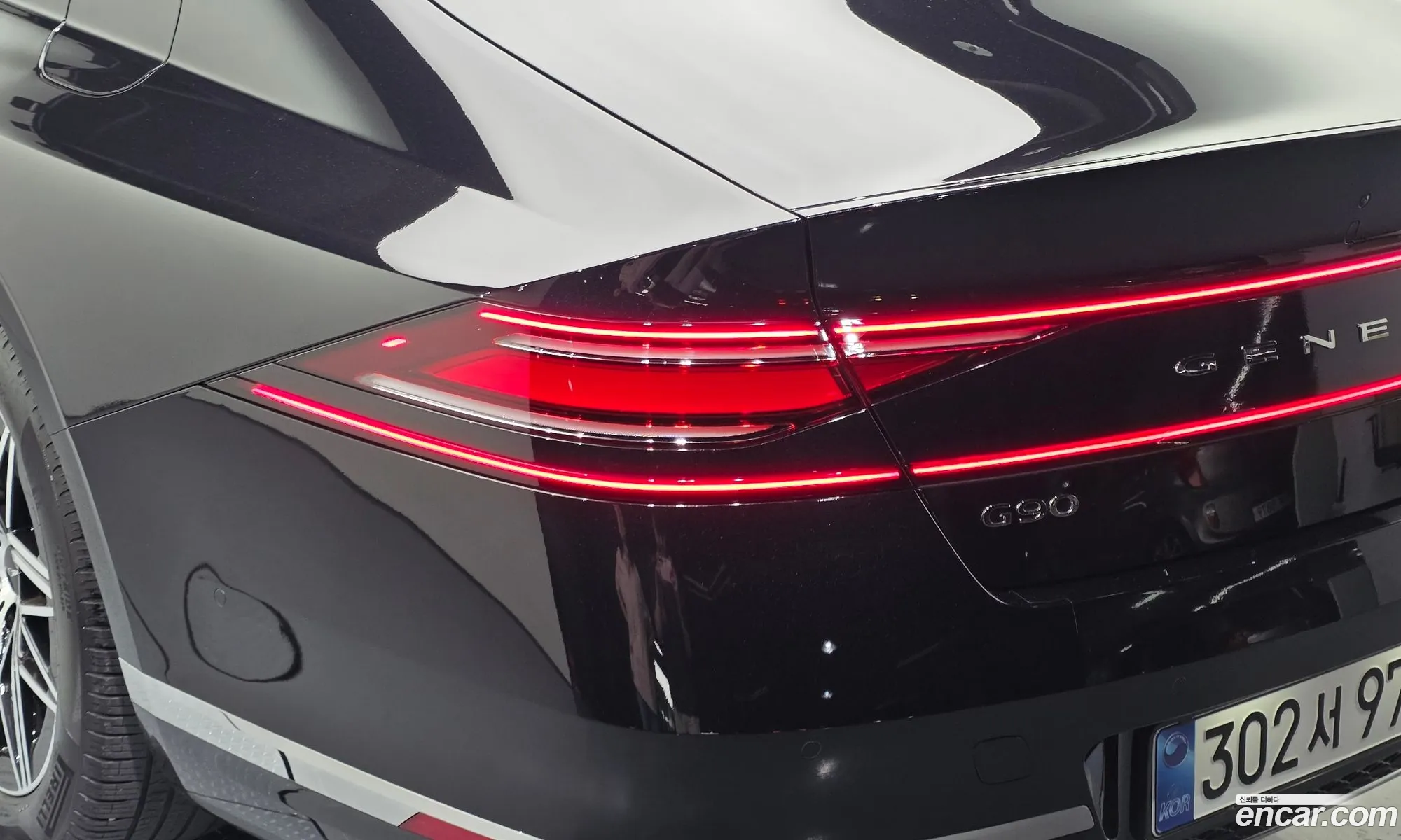 Genesis G90 2024 KMTFA41DDRU043248 — 9