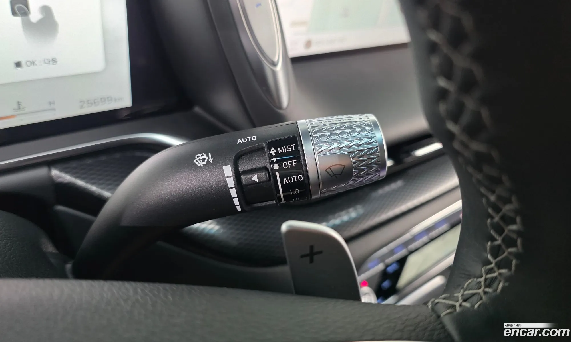 Genesis G90 2024 KMTFA41DDRU043248 — 3