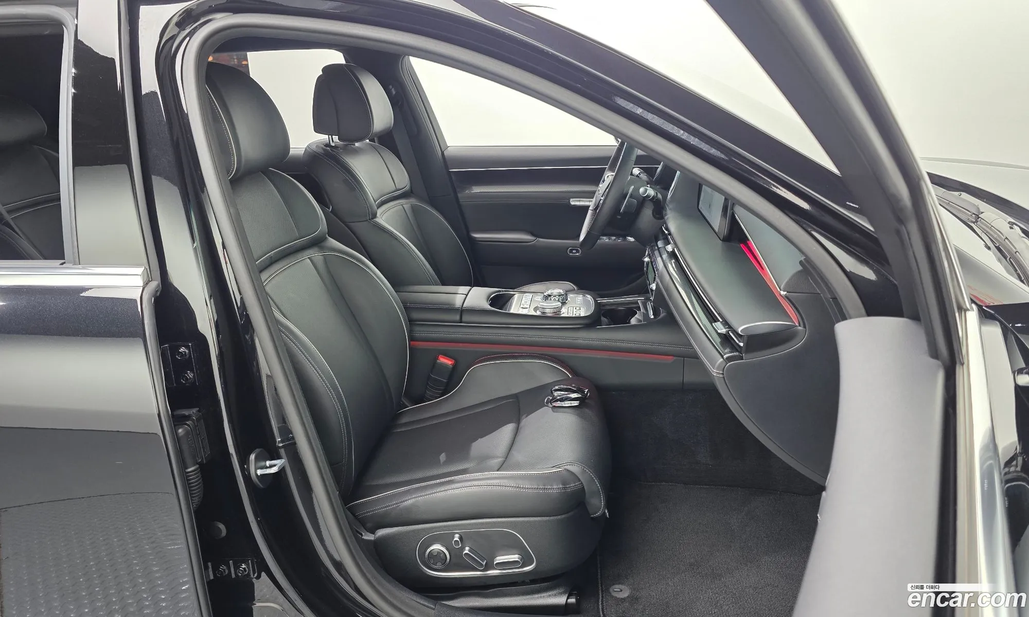 Genesis G90 2024 KMTFA41DDRU043248 — 16