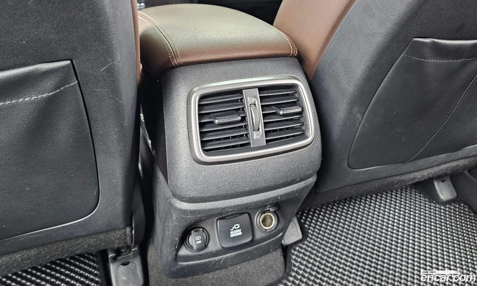 Kia Sorento 2014 KNAPK81BBFA005091 — 13