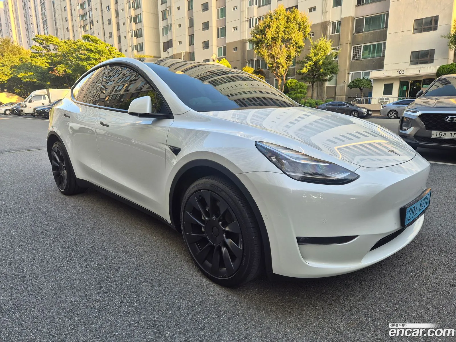 Tesla Model Y 2022 — 3