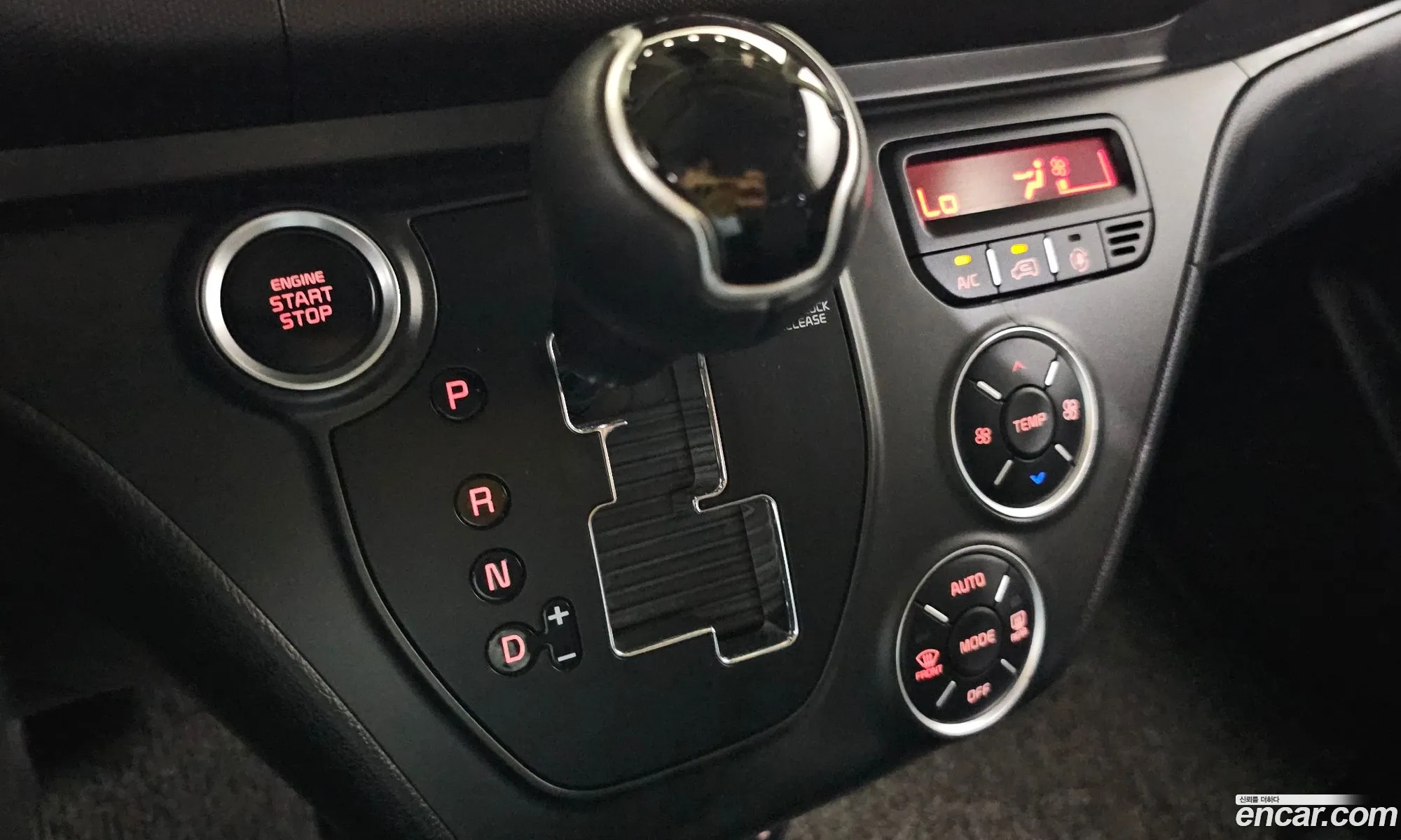 Kia Kia Ray 2023 KNACH811BPT363185 — 26