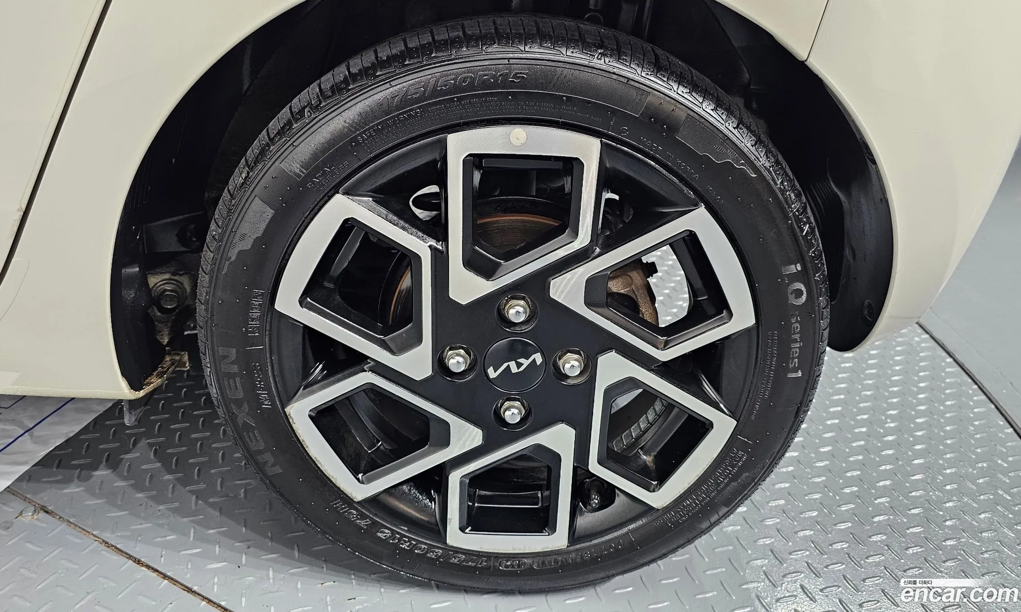 Kia Kia Ray 2023 KNACH811BPT363185 — 25