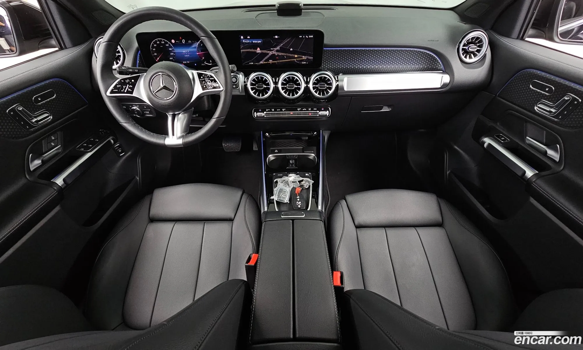 Mercedes-Benz GLB-Class X247 2024 — 2