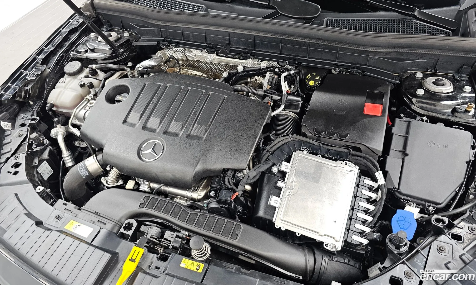 Mercedes-Benz GLB-Class X247 2024 — 13
