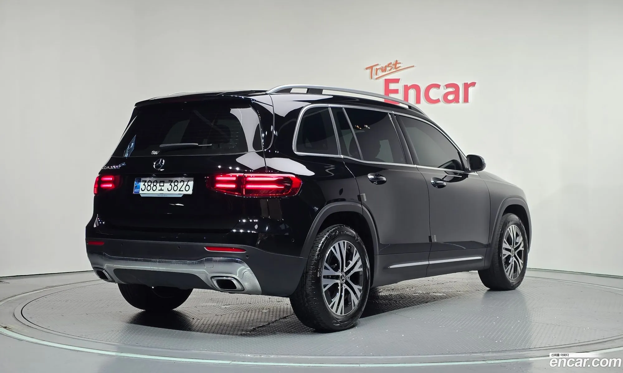 Mercedes-Benz GLB-Class X247 2024 — 16