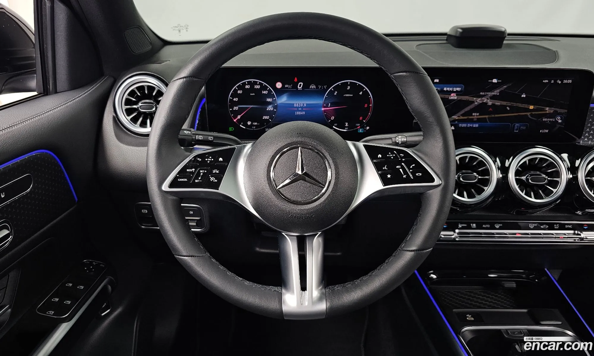 Mercedes-Benz GLB-Class X247 2024 — 14