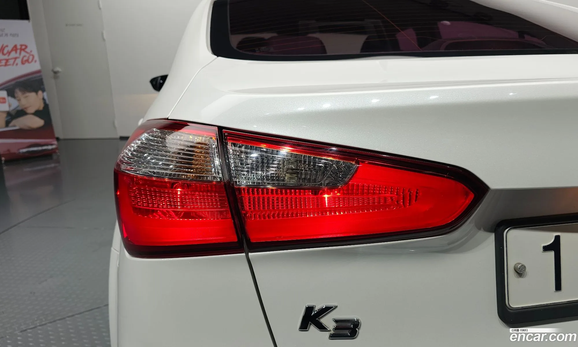 Kia K3 2015 KNAFX412BFA499075 — 8