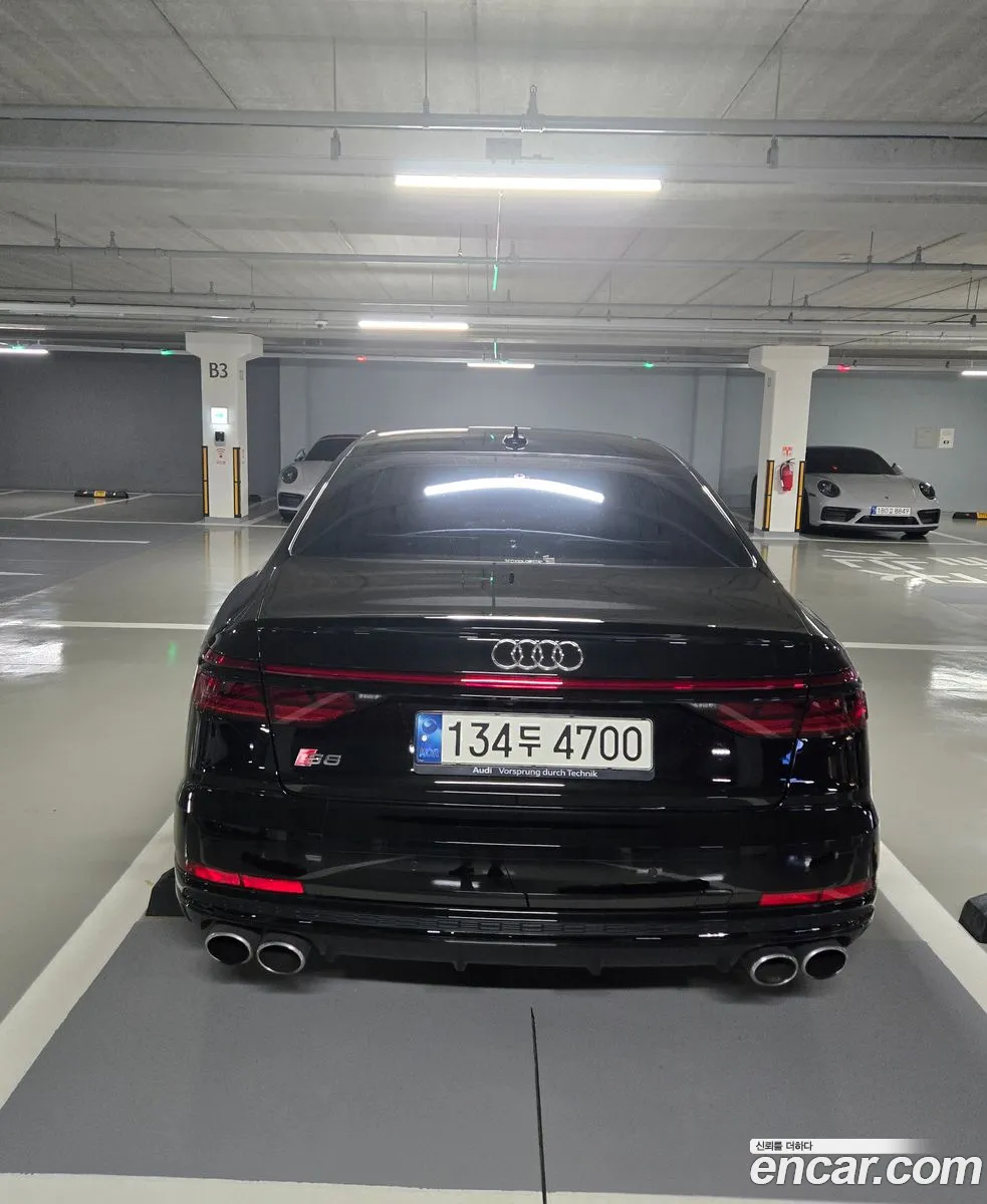 Audi S8 2021 — 9