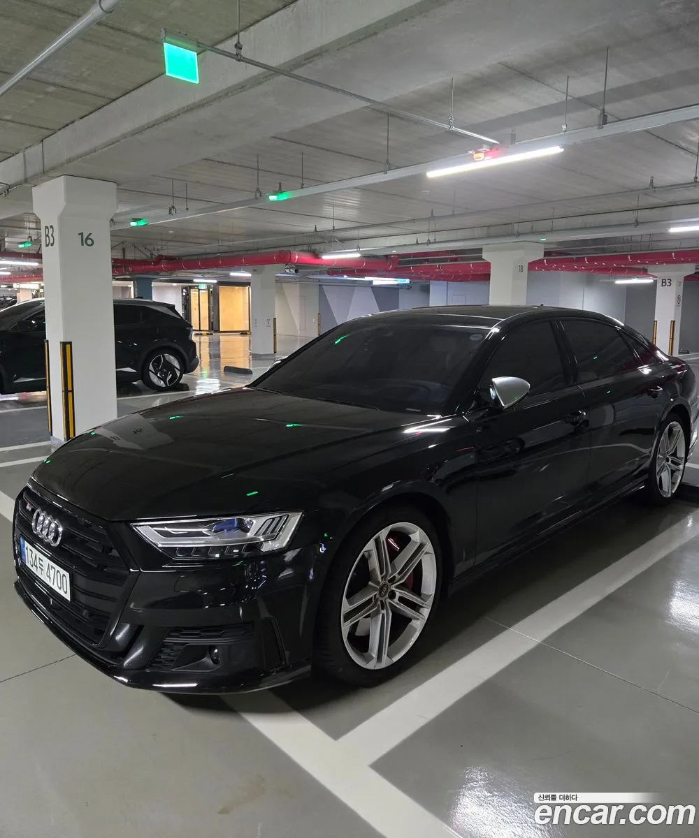 Audi S8 2021 — 12