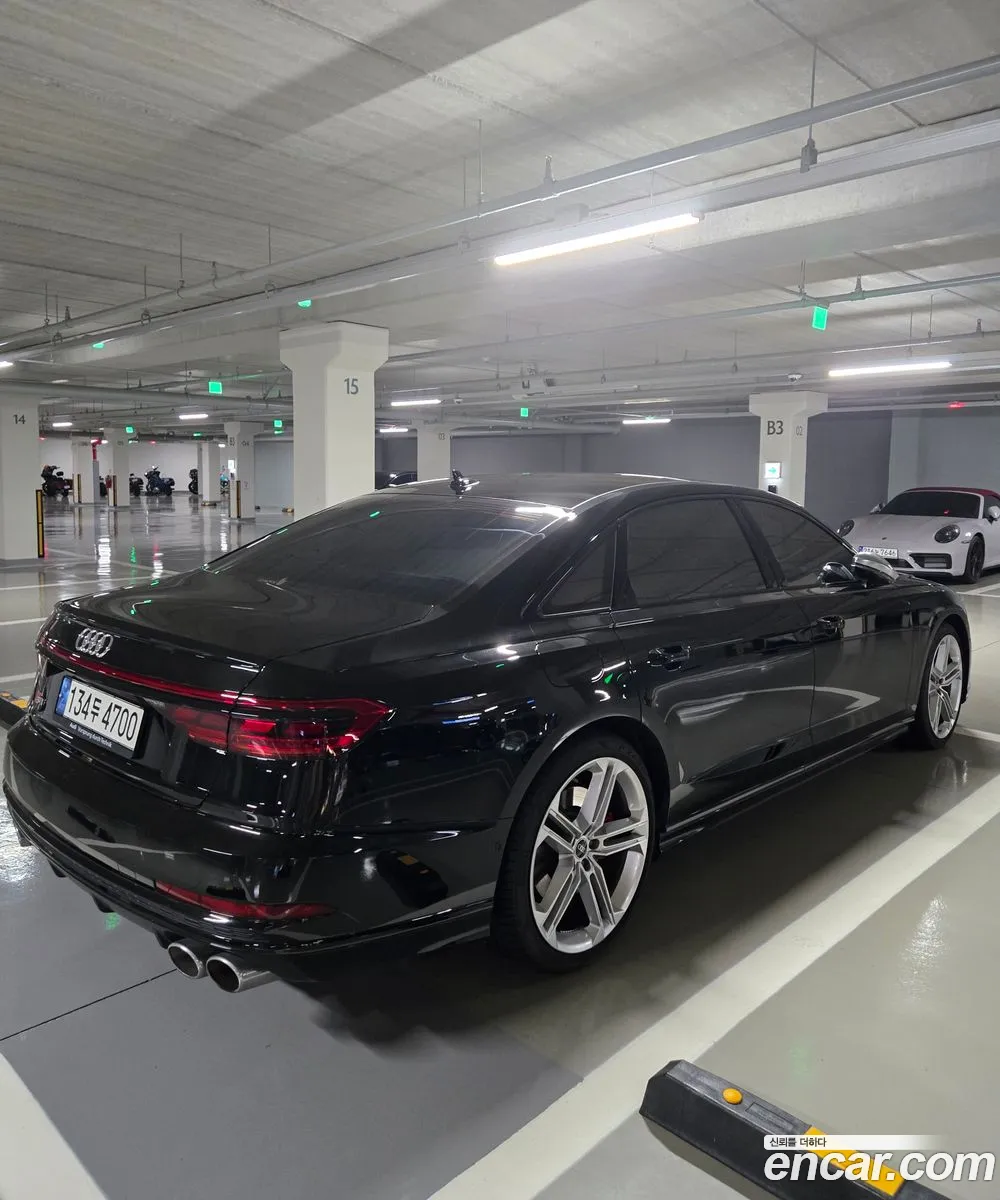 Audi S8 2021 — 14