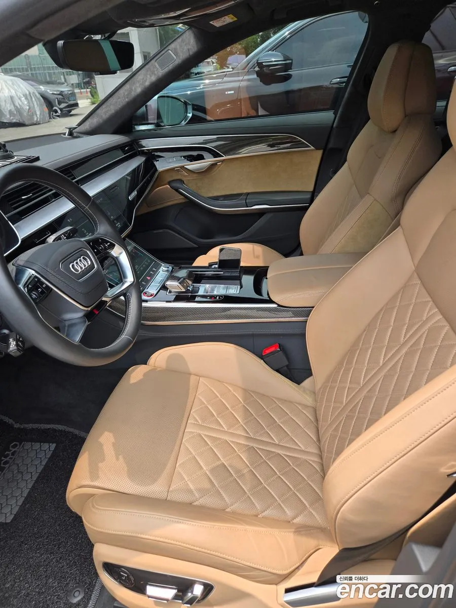 Audi S8 2021 — 10