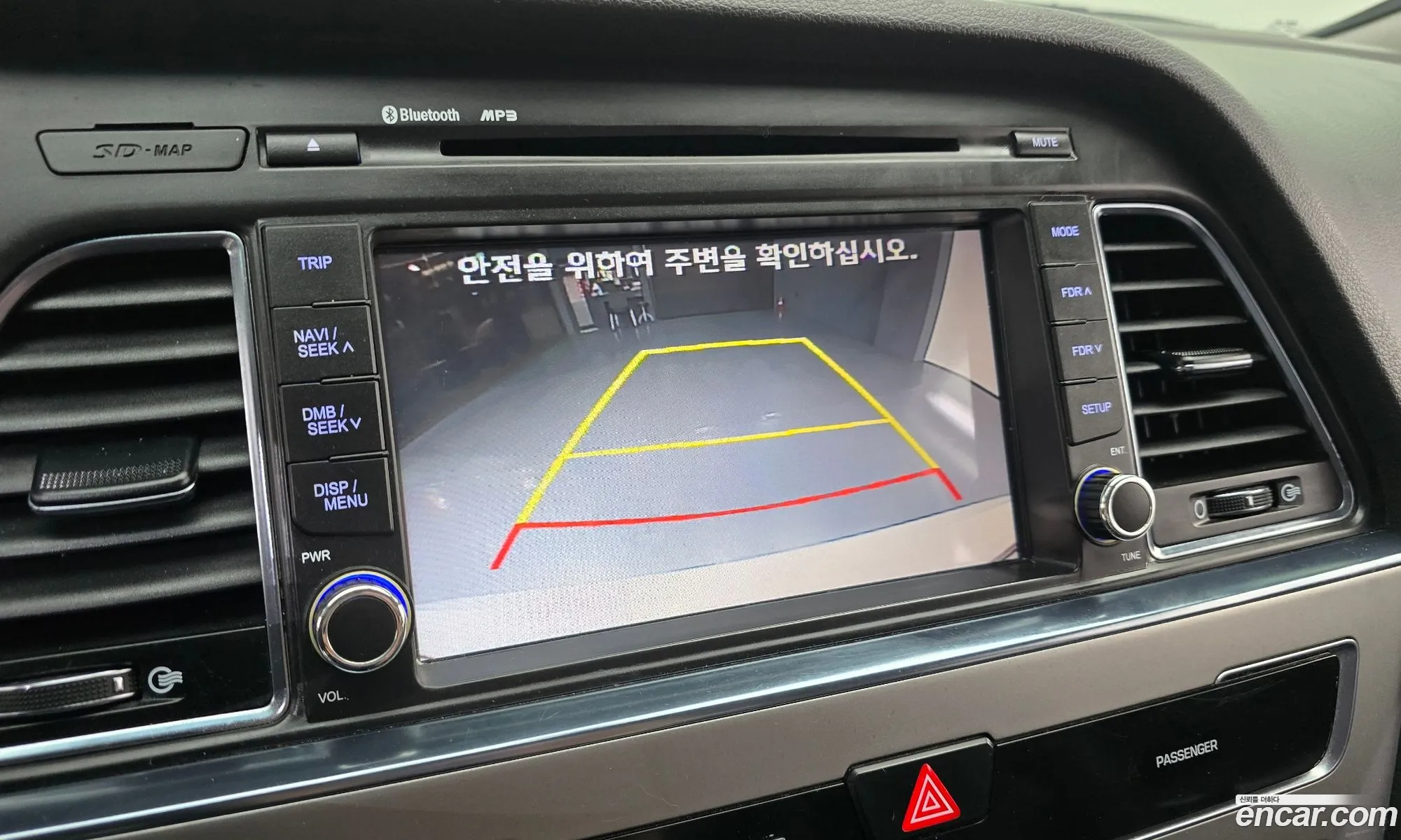 Hyundai LF Sonata 2014 — 19