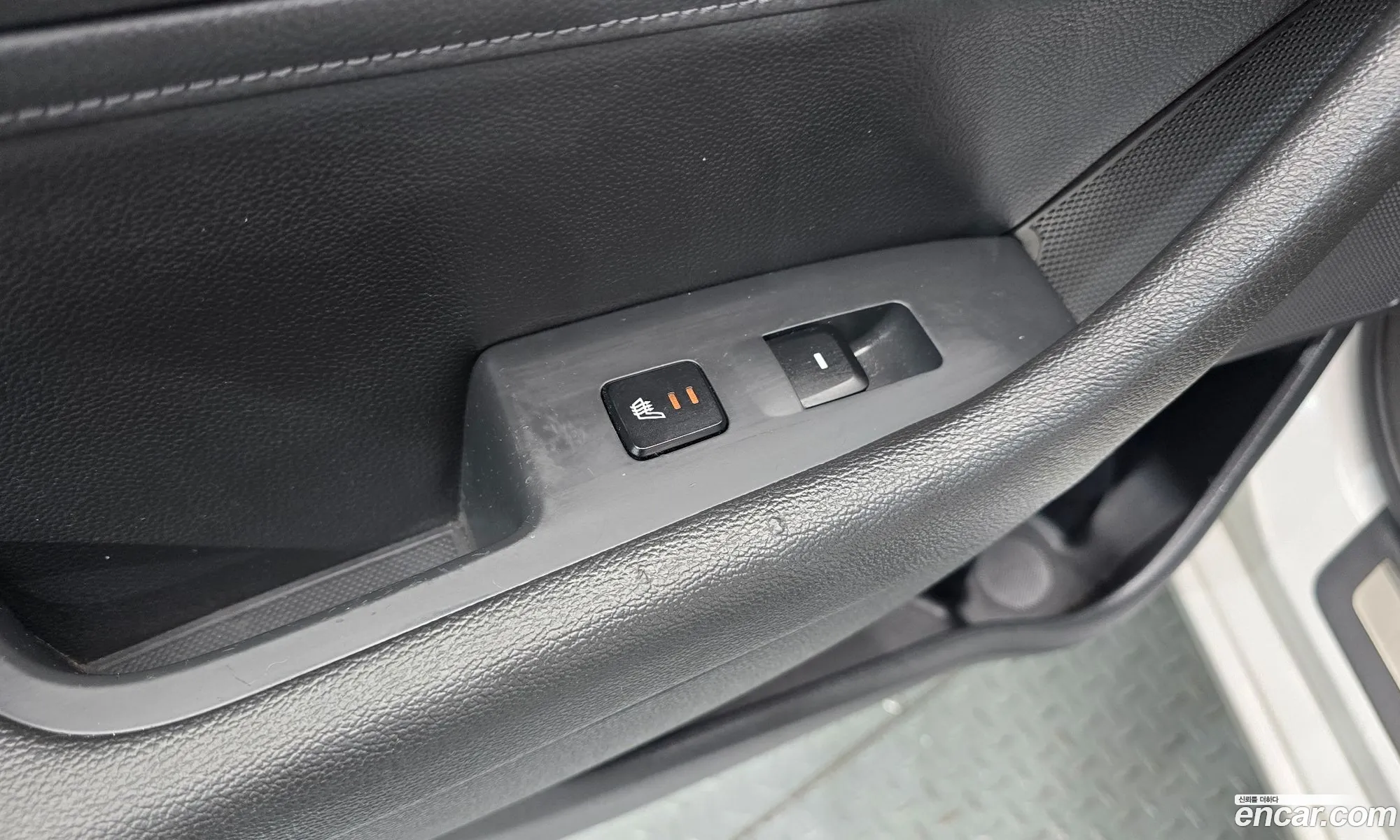 Hyundai LF Sonata 2014 — 15