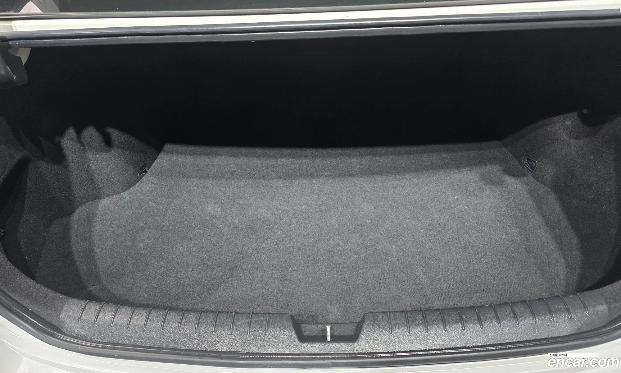 Hyundai LF Sonata 2014 — 4