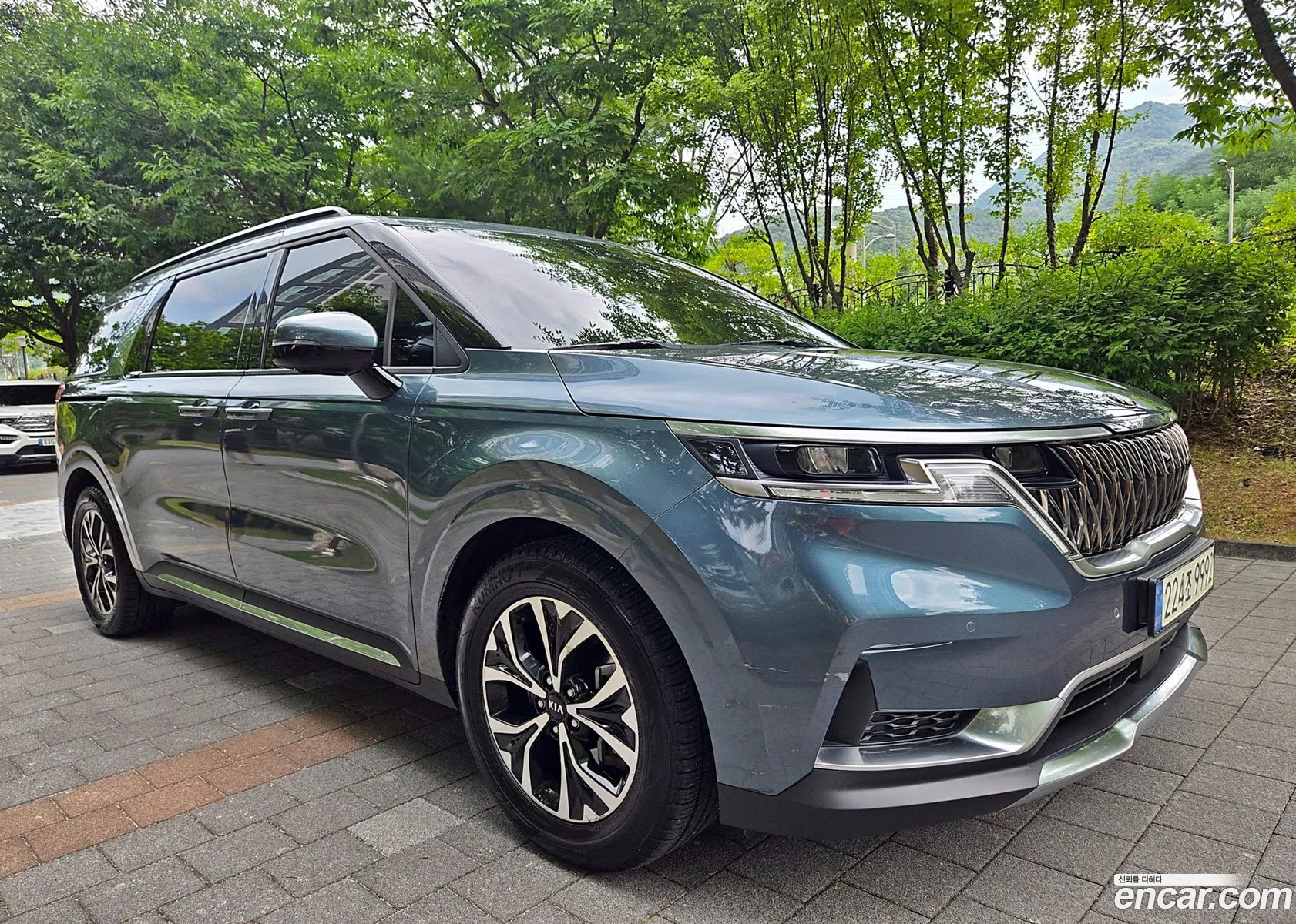 Kia Carnival 2021 — 6
